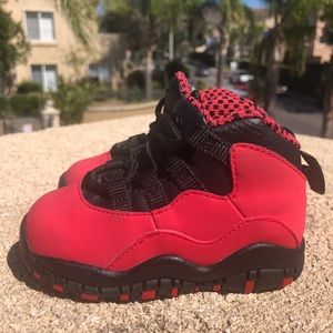 Air Jordan Retro 10 sz Toddler 5C